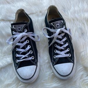 Women’s Converse All Star, Size 10